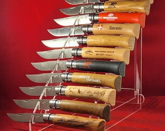 Plexiglass display for 11 collector's knives
