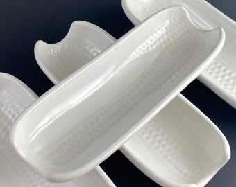 Pfaltzgraff Heritage White Boiled Corn Cob Holder Dish