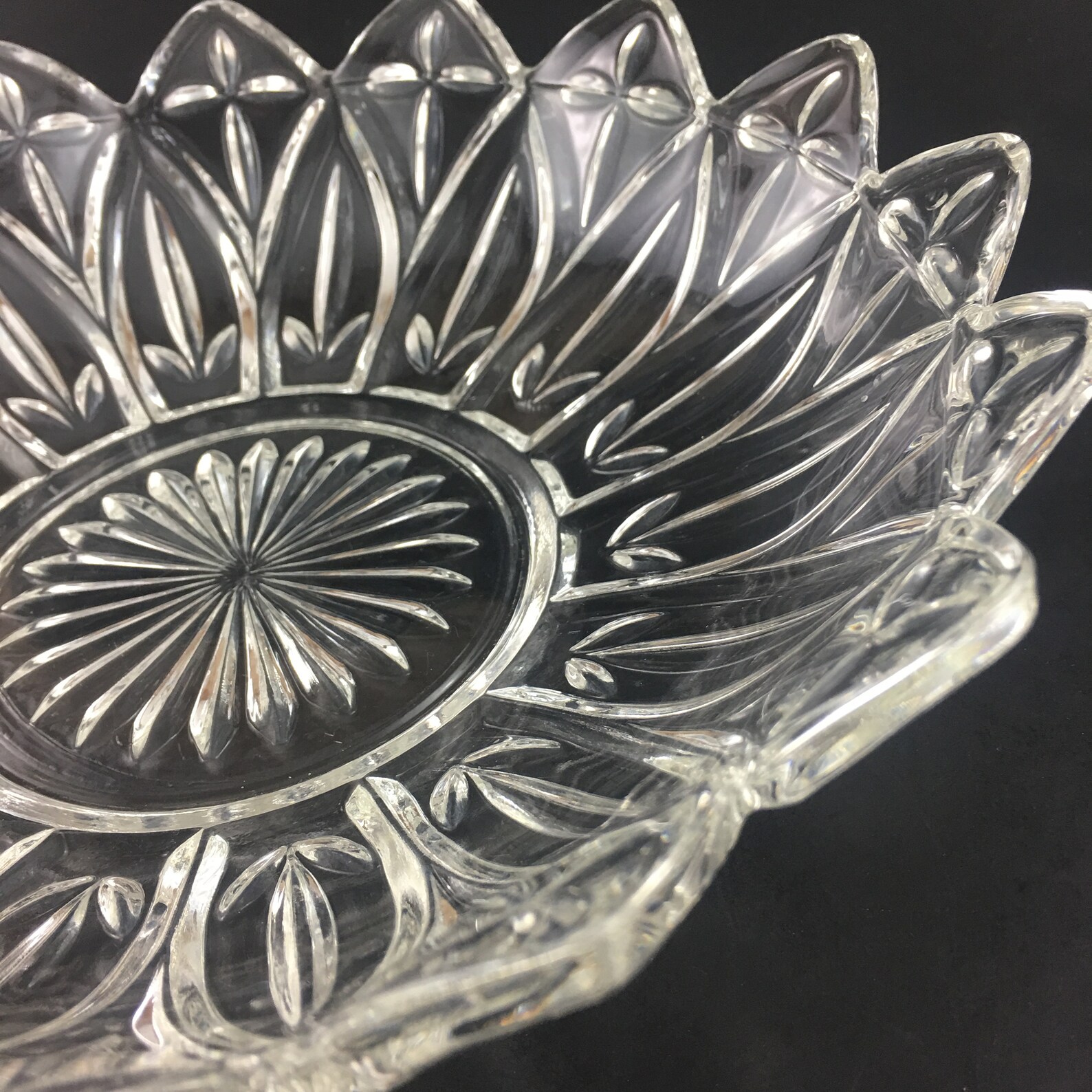 Federal Glass Clear Glass Flower Petal Bowl/ Flower Petal Etsy