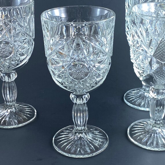 Libbey Star Shaped Glass Bowls, Set of 6 