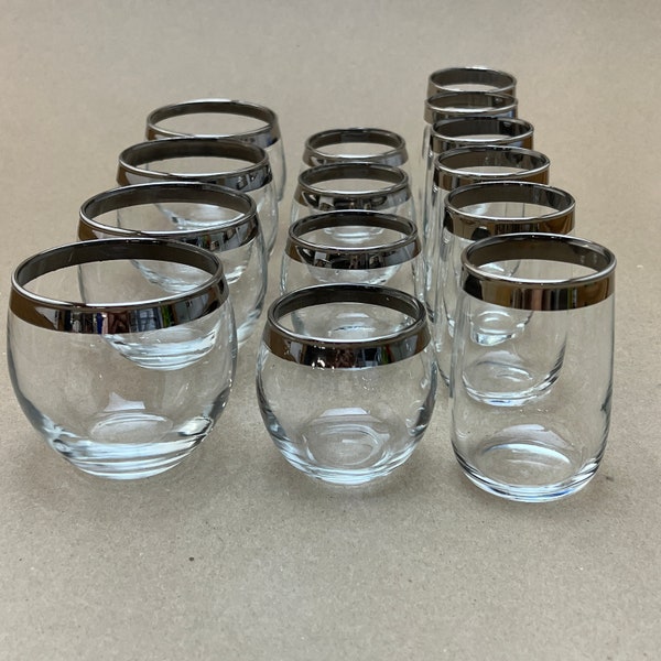 Set of Dorothy Thorpe INSPIRED Silver Band Roly Poly Glass, Vintage Dorothy Thorpe Style Whiskey Glass, Silver Band Barware