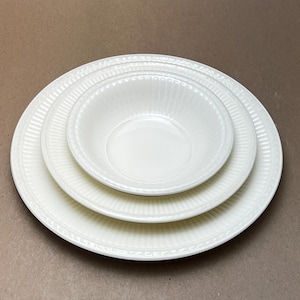 Wedgwood Edme Off White Dinnerware: England Crafted Soup Bowl, Cereal Bowl, Dinner Plate