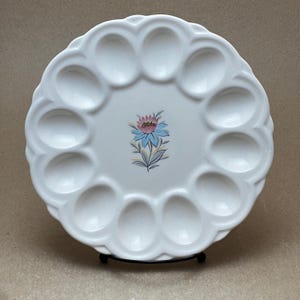vintage assiette à oeufs farcis Fairlane Steubenville, plateau apéritif MCM, assiette à oeufs MCM, oeuf à la diable atomique, oeufs de Pâques