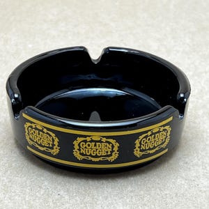 Vintage Caesars Hotel Casino Ashtray: Collectible Ceramic Decor