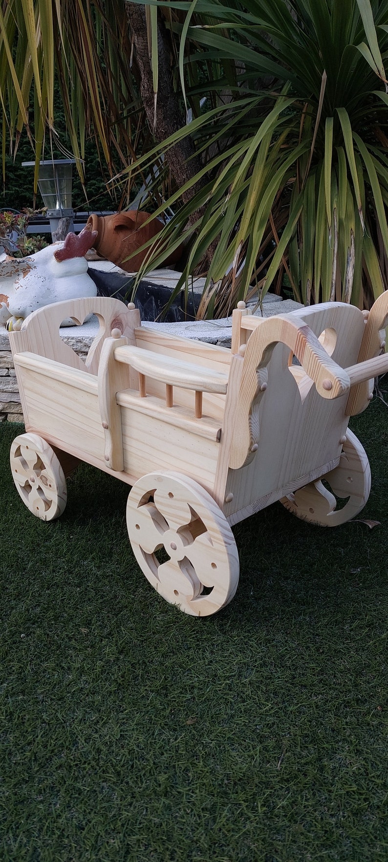 Handmade wooden pram for garden decoration, baptism, sugared almonds. image 3