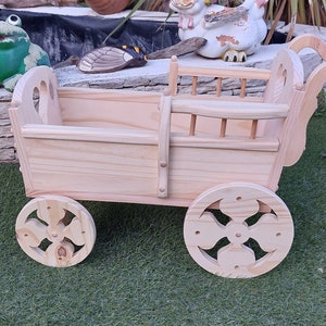 Handmade wooden pram for garden decoration, baptism, sugared almonds. image 1