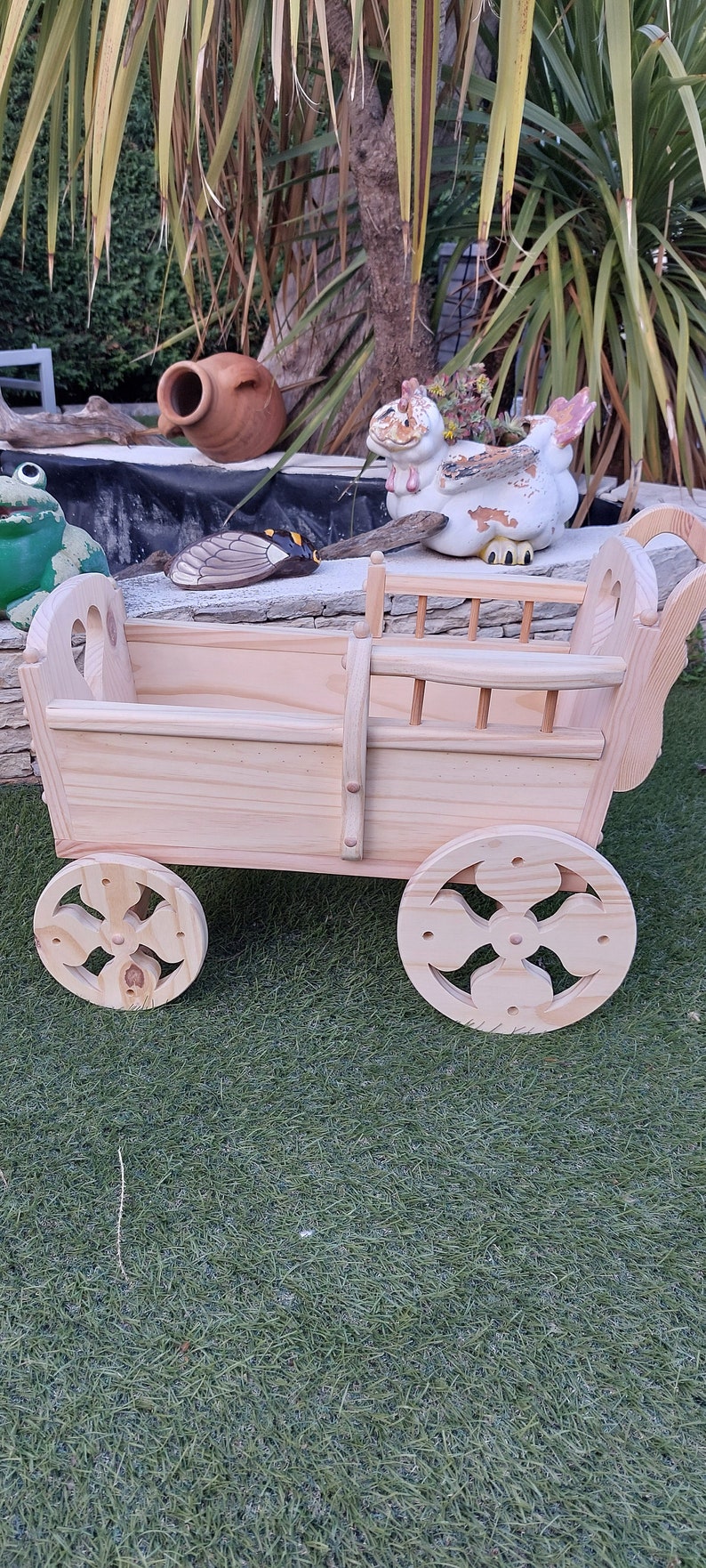 Handmade wooden pram for garden decoration, baptism, sugared almonds. image 1