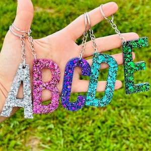 Glitter Initial Keychain, Resin Letter Keychain, kids backpack charm, Initial Keychain, Bachelorette party, Team Gift, Bag Charm