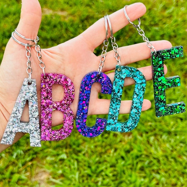 Glitter Initial Keychain, Resin Letter Keychain, kids backpack charm, Initial Keychain, Bachelorette party, Team Gift, Monogram Letter Gifts