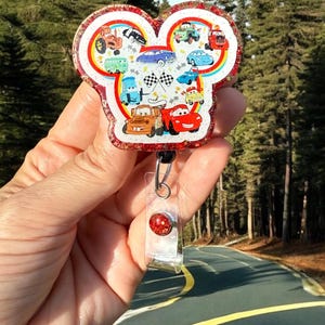 Cars Movie Badge Reel, Lightening McQueen Nurse Badge Reel, Teacher Badge Reel, Retractable Reel, Glitter Badge Reel,Cartoon Badge Reel,Peds