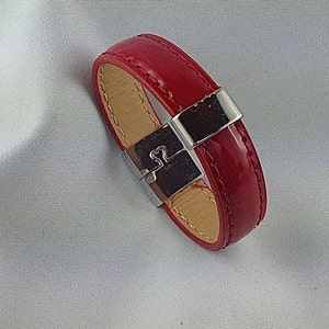 Bracelet cuir vernis Rouge Marque COCOLLANA image 2