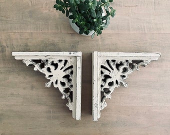 Set of Two Medium Scrolled Solid and Thick Wood Corbels // Farmhouse Bookends Corbel // Vintage Style Shelf Bracket // Entryway Corbel