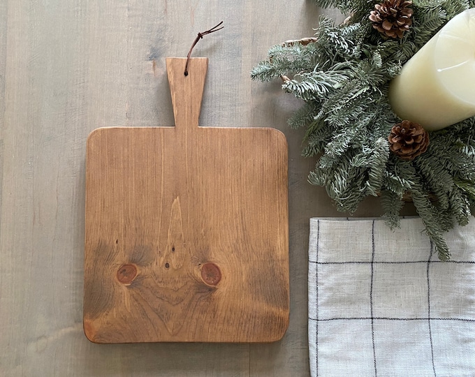 Farmhouse Bread Board // French Charcuterie Cheese Board // Vintage Kitchen Decor