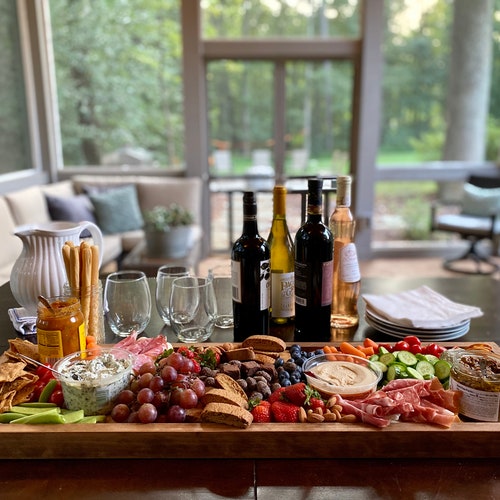 Planche de charcuterie extra large // Planche de pâturage la plus vendue // Grande planche à pain // Planche de fromages // Cadeau de pendaison de crémaillère // Cadeau de fête des mères