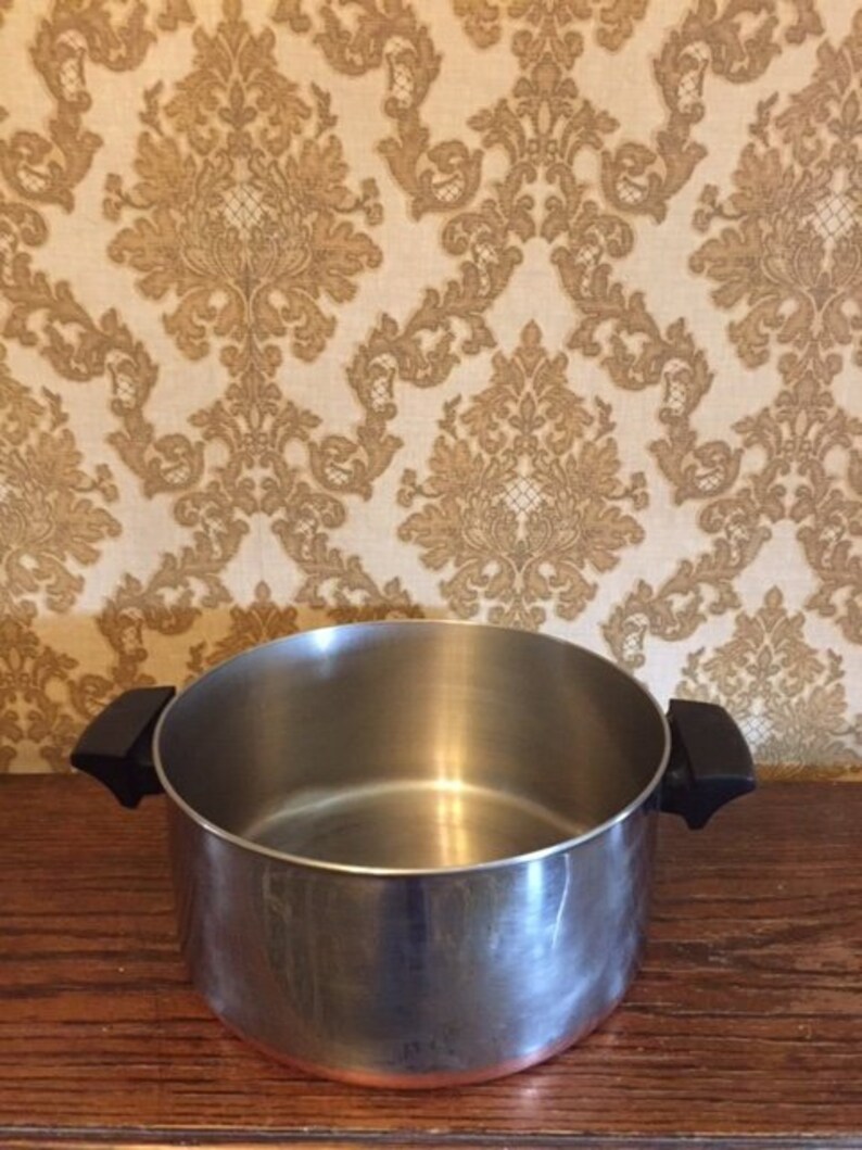 Dating vintage Revere ware