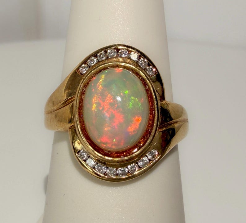 Modernist Vintage 14k Australian 2.75ct Jelly Opal Diamond Ring 6g image 2