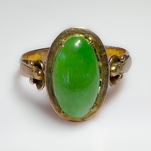 Antique Art Nouveau 14k 1.5 ct Green Jadeite Jade Ring 2.2g