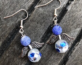 Boucles d’oreilles en forme d’ange bleues perles en verre et pierre naturelle