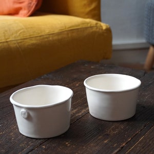 ramequins apéro blancs en faïence imitation pot en carton