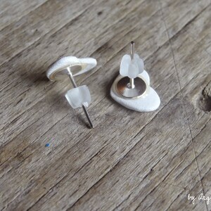 ceramic earrings small gray hearts image 3