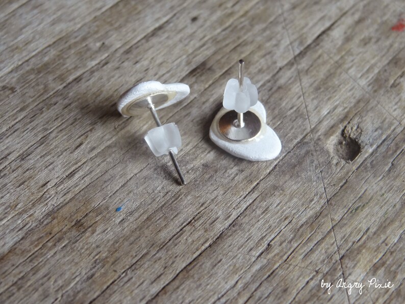 ceramic earrings small gray hearts image 3