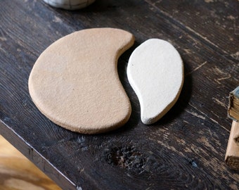 stoneware trivet - made to order