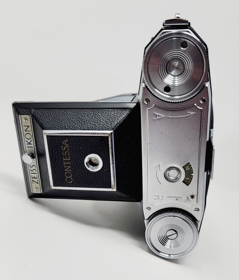 Zeiss Ikon Contessa V2 Circa 1954 35mm Camera Etsy