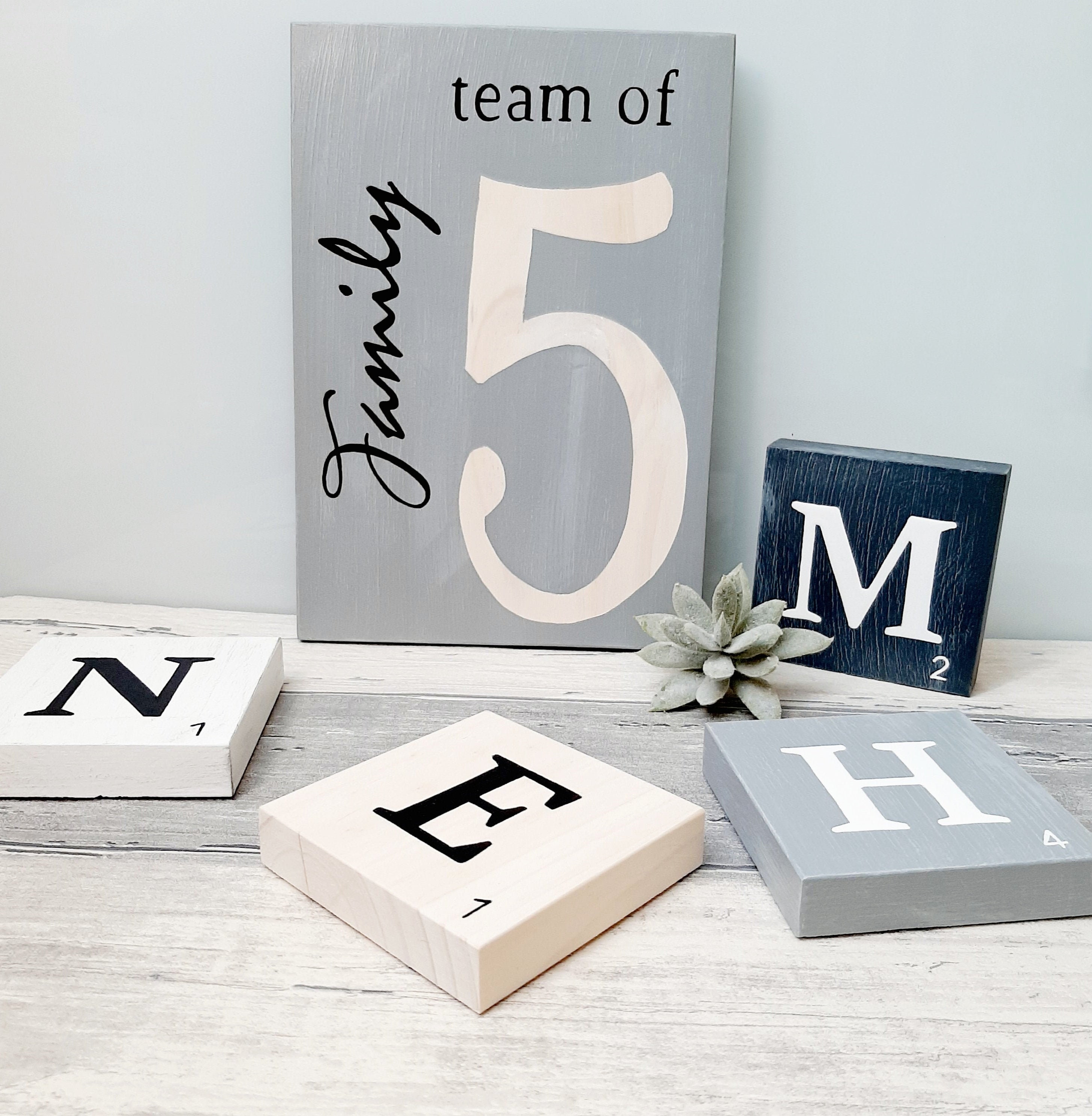 Tableau Bois, Chiffre, Tableau Personnalisable, Portrait de Famille, Bois Brut, Modèle Team Of