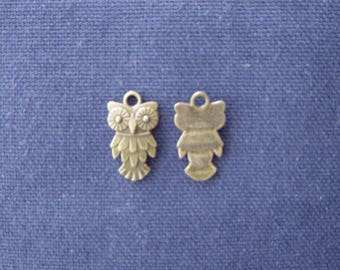 2 Charms Petite Chouette in bronze metal