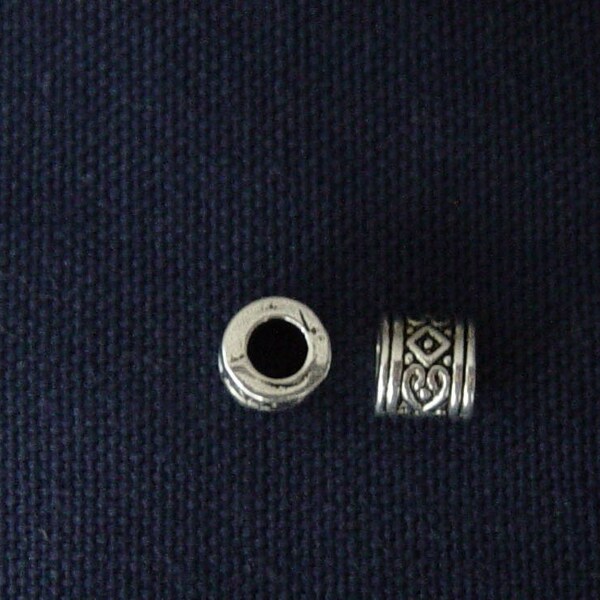 2 Perles filigranées en métal argenté pour bracelet serpent
