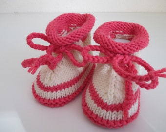 creme pink gestreifte Babyschuhe 3-6 Monate aus Wolle