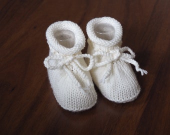 Chaussures bébé 4-9 mois, chaussures de baptême en laine blanc cassé, tricotées à la main, pour filles et garçons, pour baptême