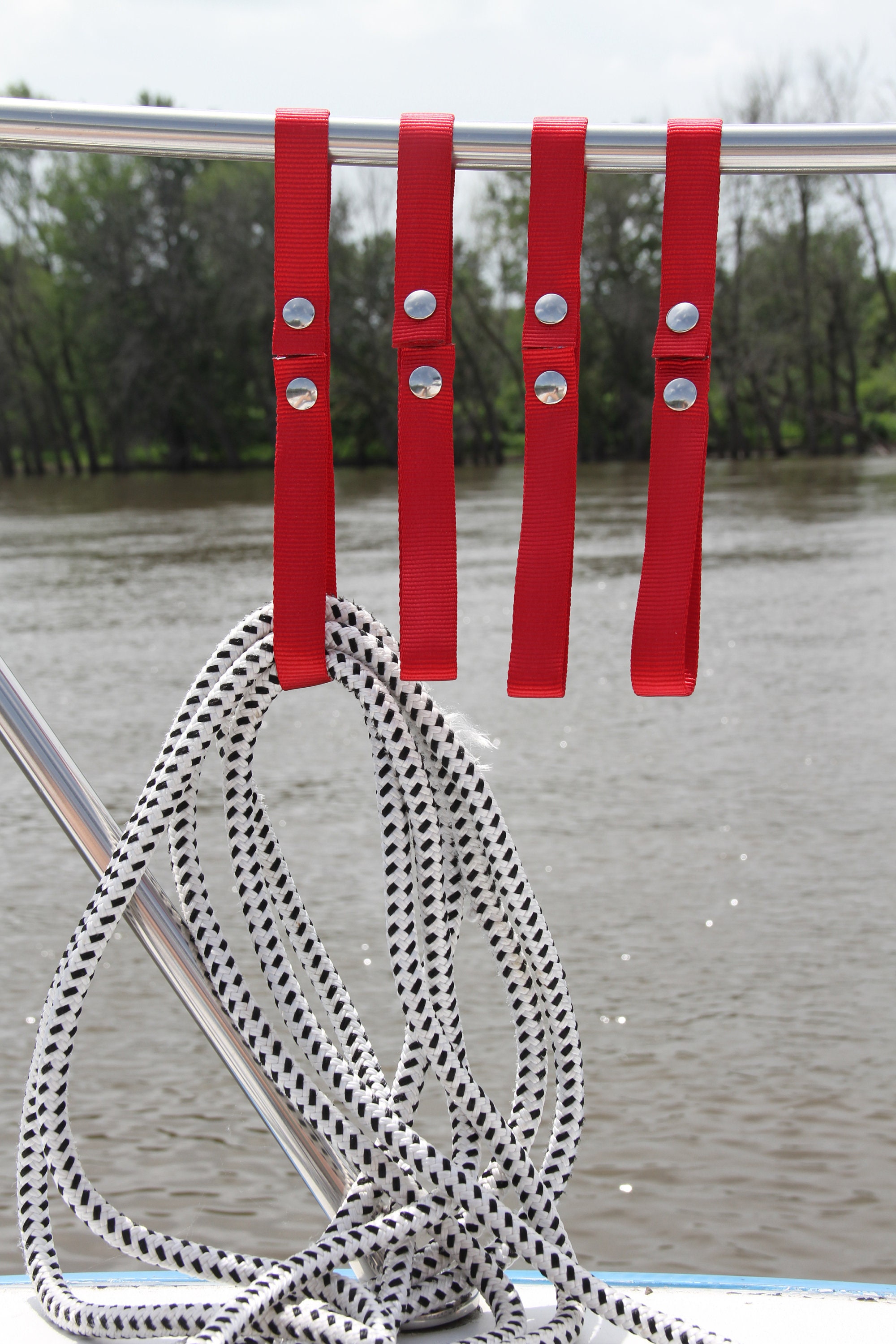 Set of 4 Boat Railing Straps for Holding Dock Line Rope on motor
