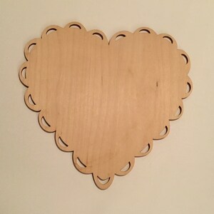 Unfinished laser cut scalloped heart. Tole Decorative painting. Home Decor. Holiday Occassions