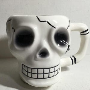 Vintage Skull Skelton White Ceramic Halloween Mug.  Day of the Dead Ceramic Mug. Gothic 3D Halloween Mug