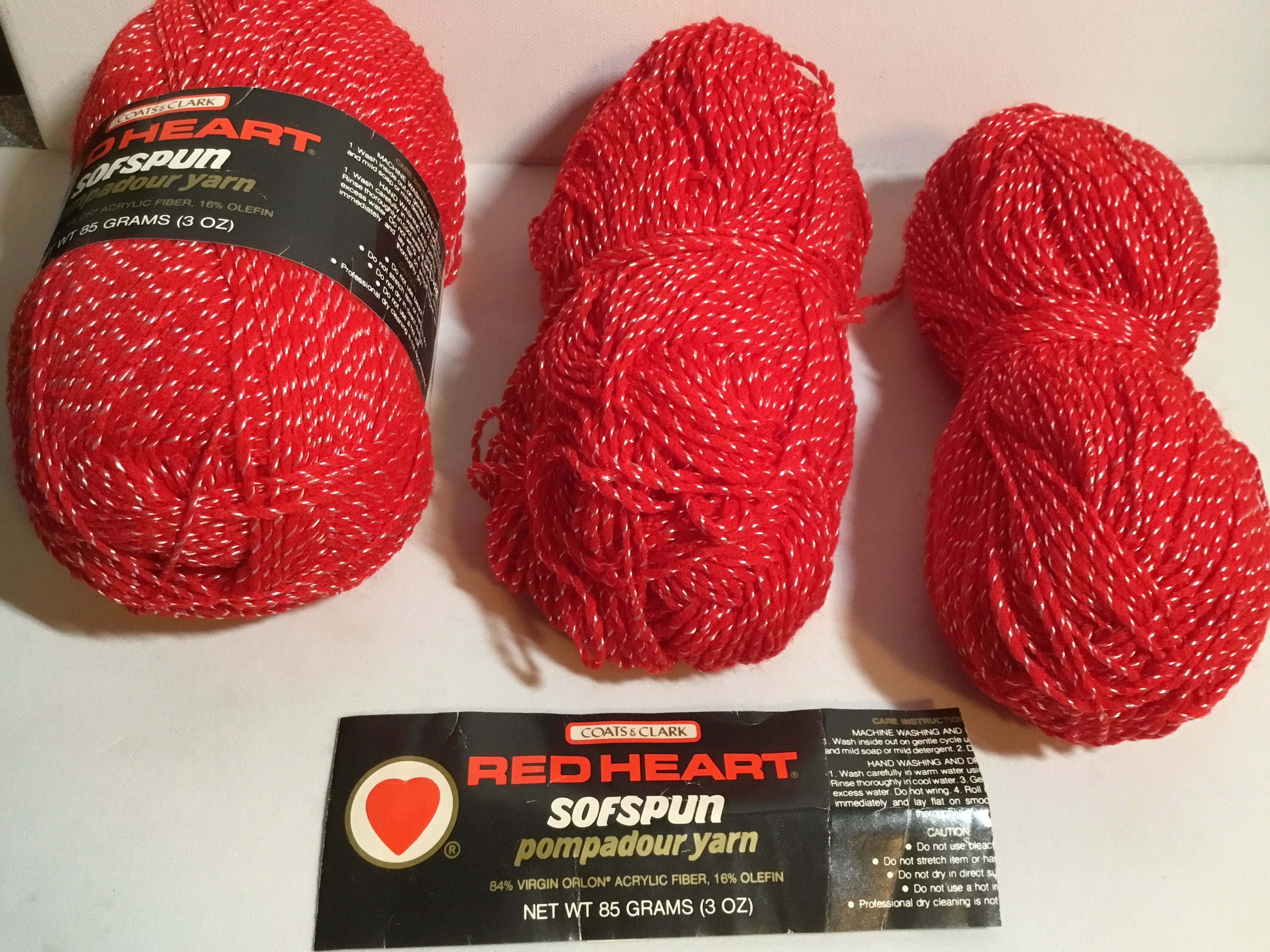 Coats & Clark Red Heart Yarn Super Fingering 3 Ply 100% Virgin Wool Art 239