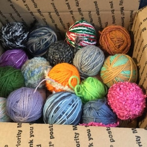 Yarn Lot Destash Mixed Lot of Acrylic Yarns. Yarns Scraps, Junk Journaling, Granny Squares, Weaving, Yarn Leftovers. Yarn Variety Destash.