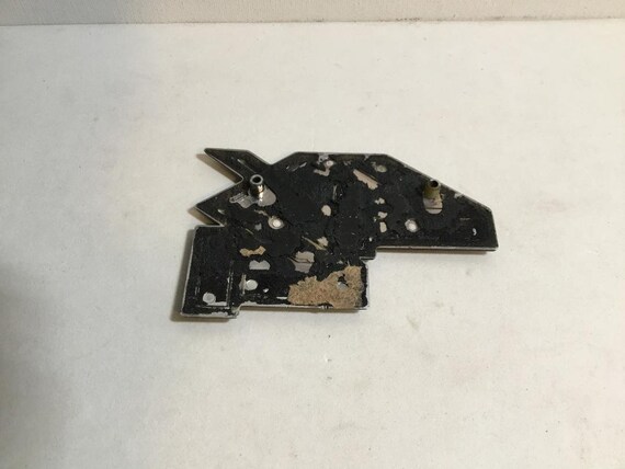 Vintage Mazda 4X4 1987-1993 B2600i Emblem Fender Logo Nameplate