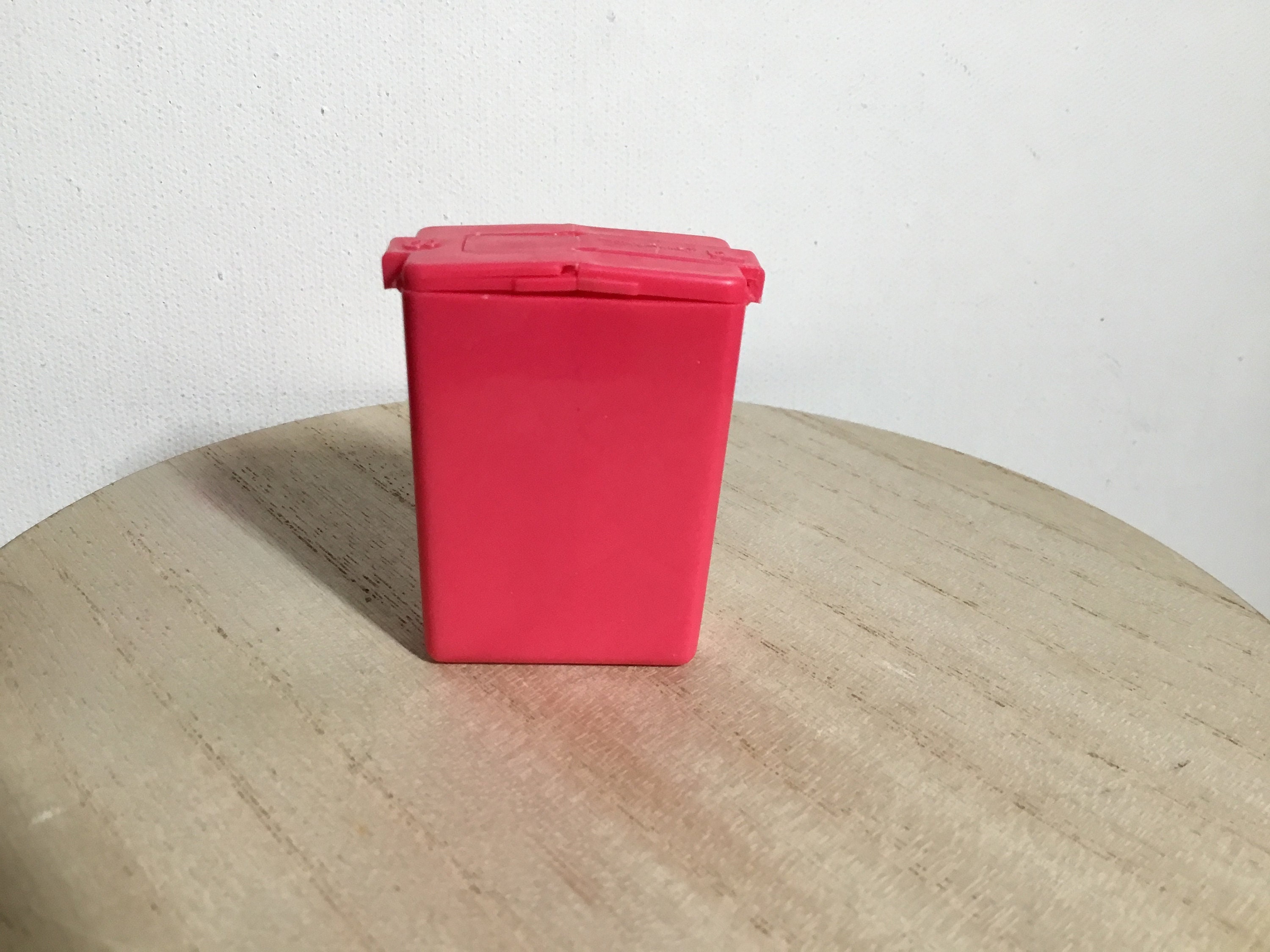 Tupperware Mini Salt & Pepper Shaker Personal Size - Etsy Norway