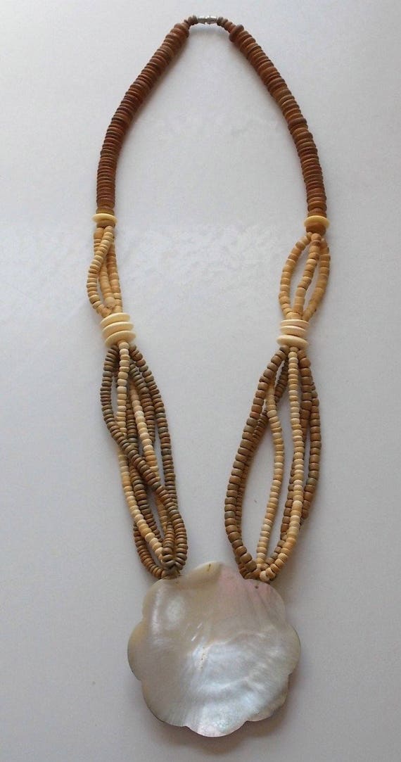 Vintage Mother of Pearl Shell Statement Necklace … - image 2