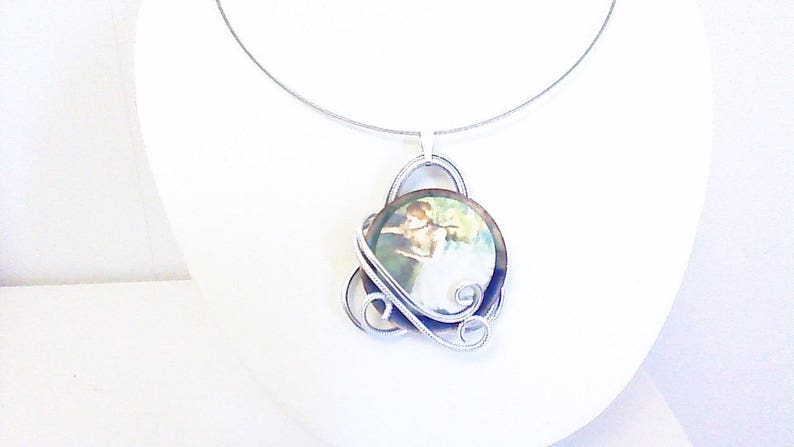 spiral pendant dancer, Necklace