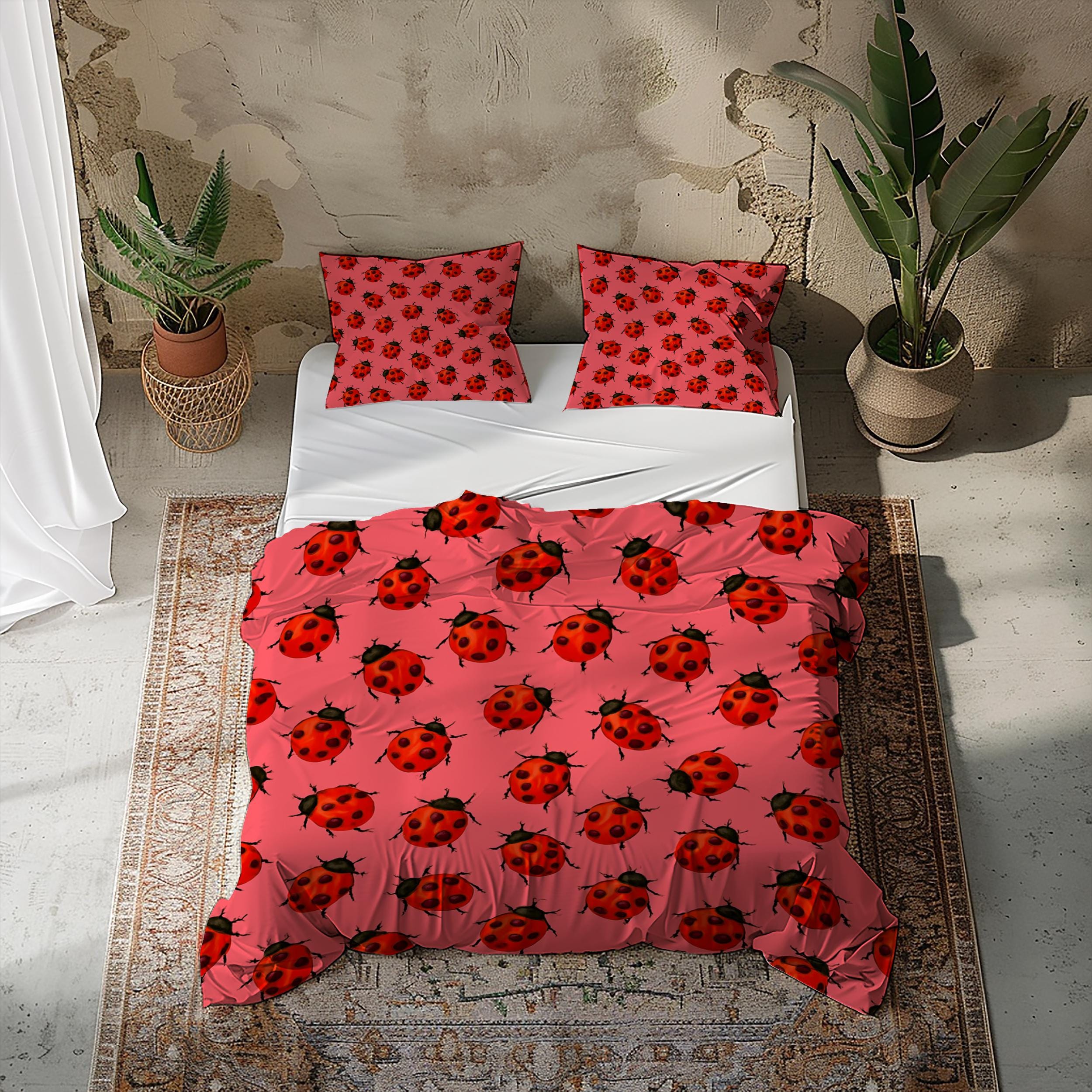 Ladybug Duvet Cover Set: Coral Pink & Red Nature-inspired Bedding