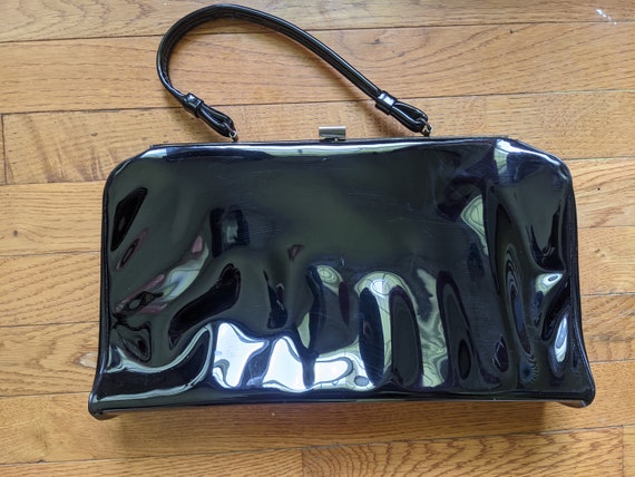 Black patent leather shoulder bag - image 1