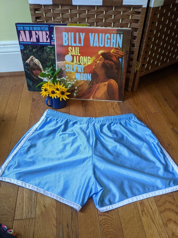 Blue wrestling shorts - image 2