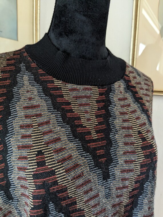 Seventies 70s pattern light sweater