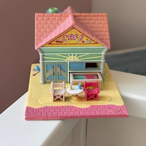 Polly Pocket Beach Cafe House Playset 1993 - Bluebird - Pretend Play Toy House Vintage PP - Mint color House in the Beach