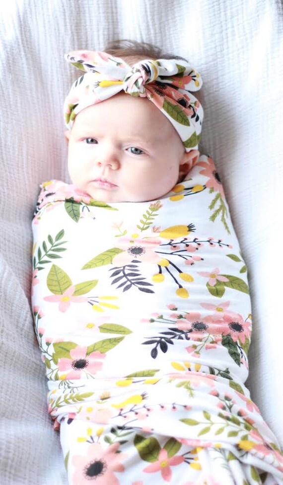 Items similar to Baby Swaddle and Matching Bow Headband, Baby Swaddle