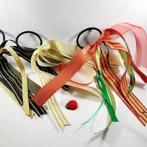 Holiday Boutique Streamers  Gold & Christmas