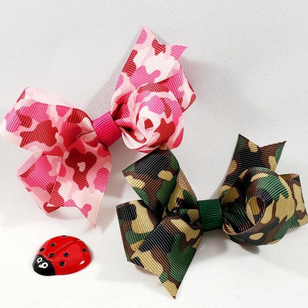 Camo Small Loopy Bow