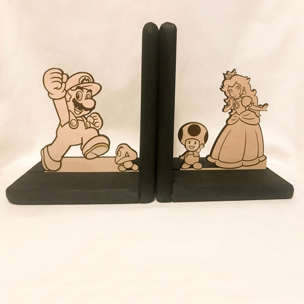 Bookends/Video game decor/Mario/Princess Peach/children bookends/book ends/unique/gift for book lover/nursery decor/book shelf/kids bookend